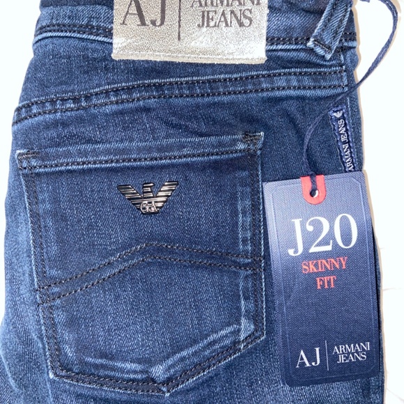 Armani Jean - Picture 3 of 5